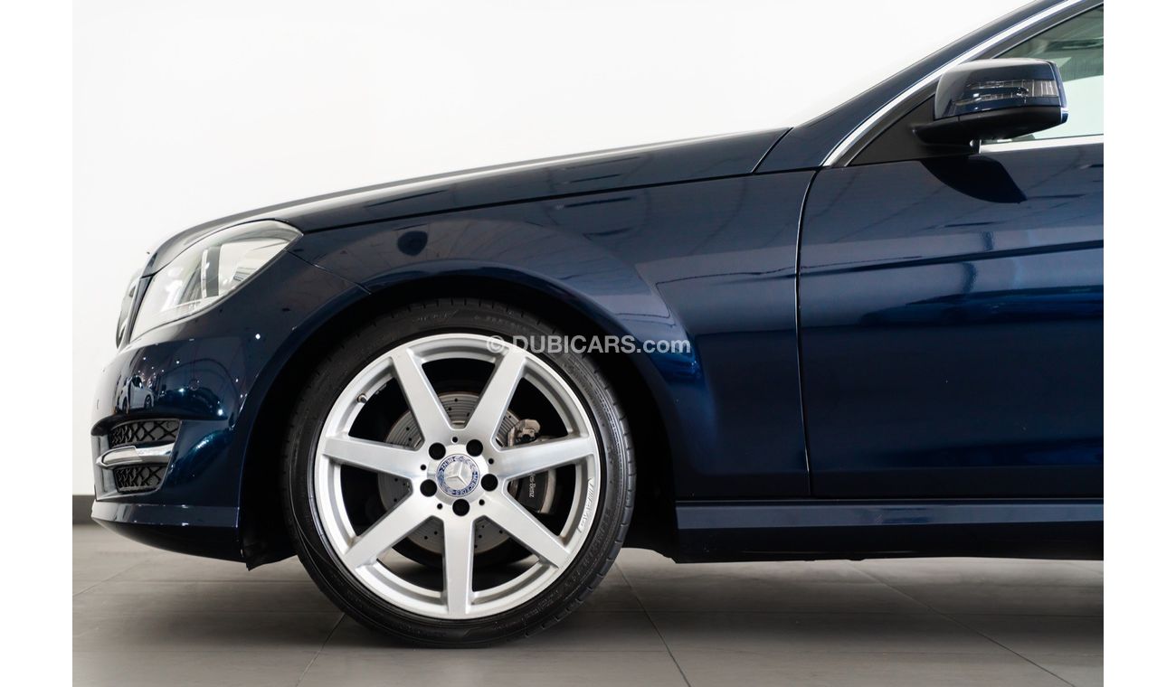 Mercedes-Benz C 250 Std 2015 Mercedes-Benz C250