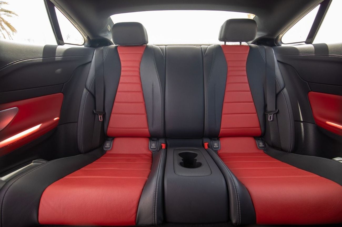 Mercedes-Benz E300 AMG