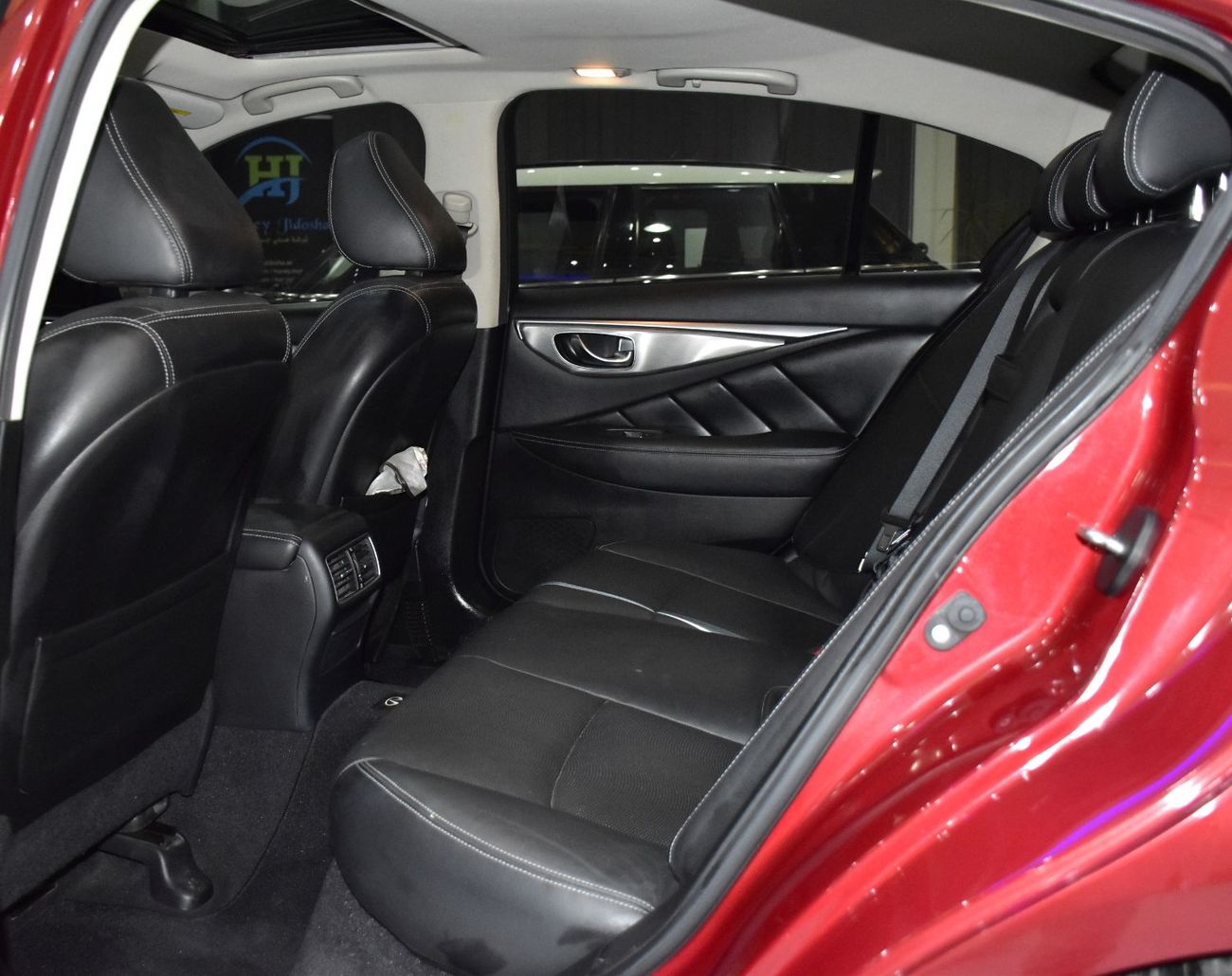 إنفينيتي Q50 EXCELLENT DEAL for our Infiniti Q50 2.0t ( 2016 Model ) in Red Color GCC Specs