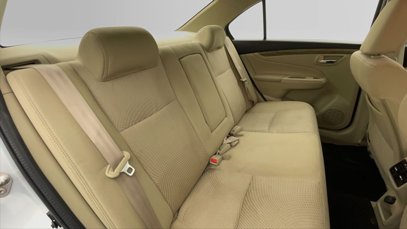 سوزوكي سياز GL 1.5 | بدون دفعة مقدمة | اختبار القيادة في المنزل