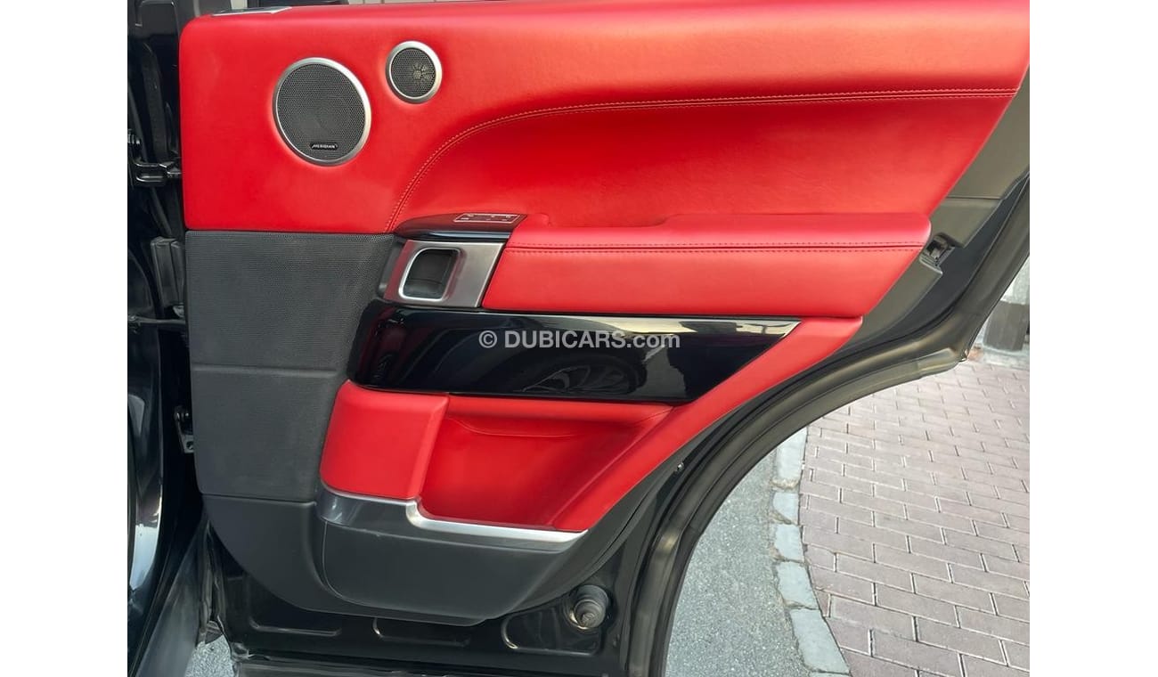 Land Rover Range Rover Range Rover Autobiography_Gcc_2014_Excellent_Condition _Full option