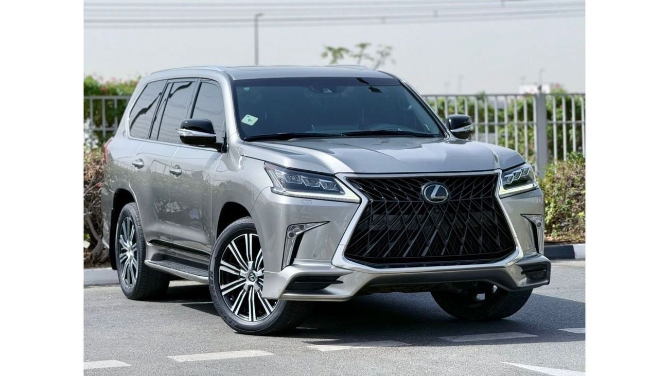 Lexus LX 570 Signature LEXUS LX570 GCC SPECS YEAR 2019 FULL SERVICE HISTORY  FLEXIBLE DOWN PAYMENT EMI AED 3800