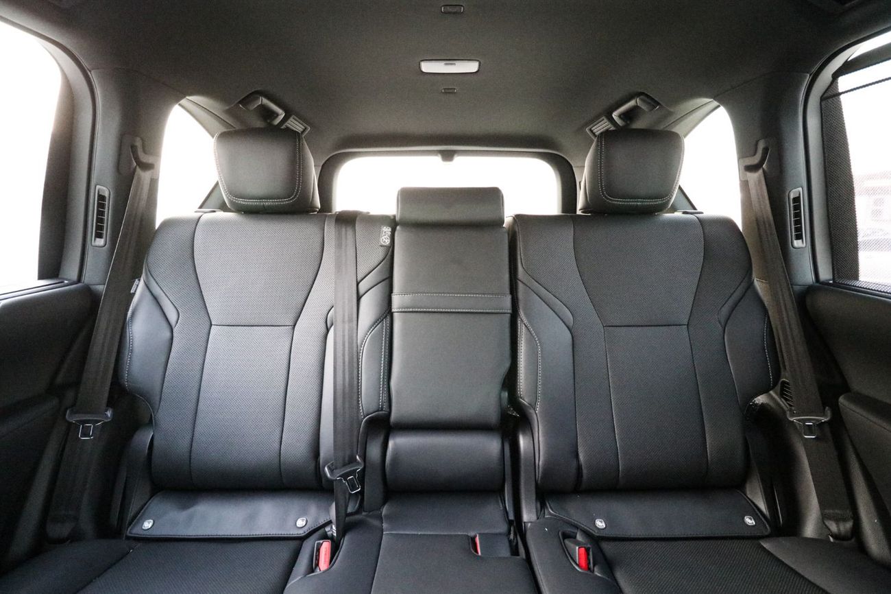 Lexus LX 700h Lexus LX700 HYBRID SIGNATURE 2025 | BEST EXPORT PRICE | 7 seater