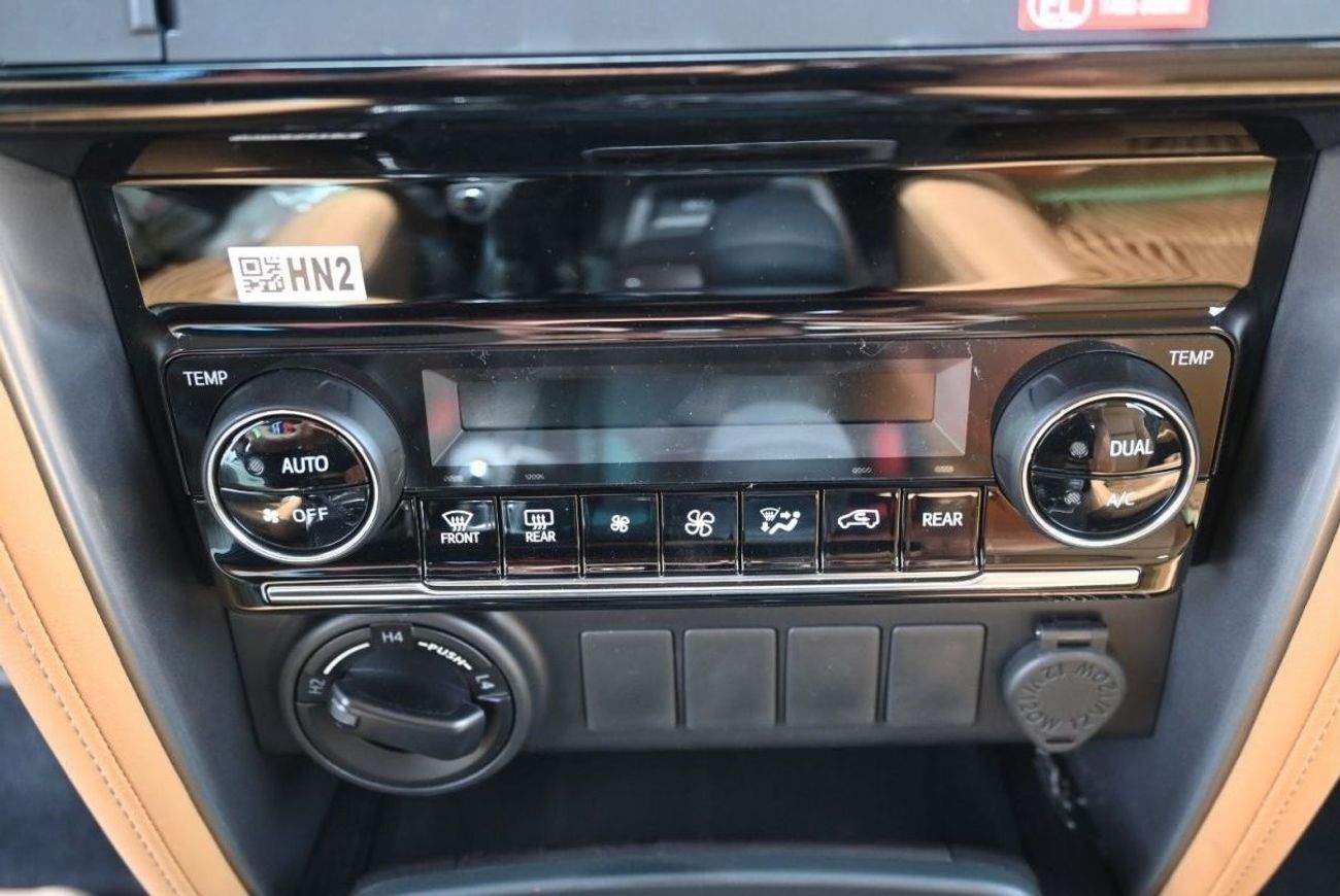 تويوتا فورتونر FORTUNER DIESEL 2.4L 2023 4WD FULL OPTION