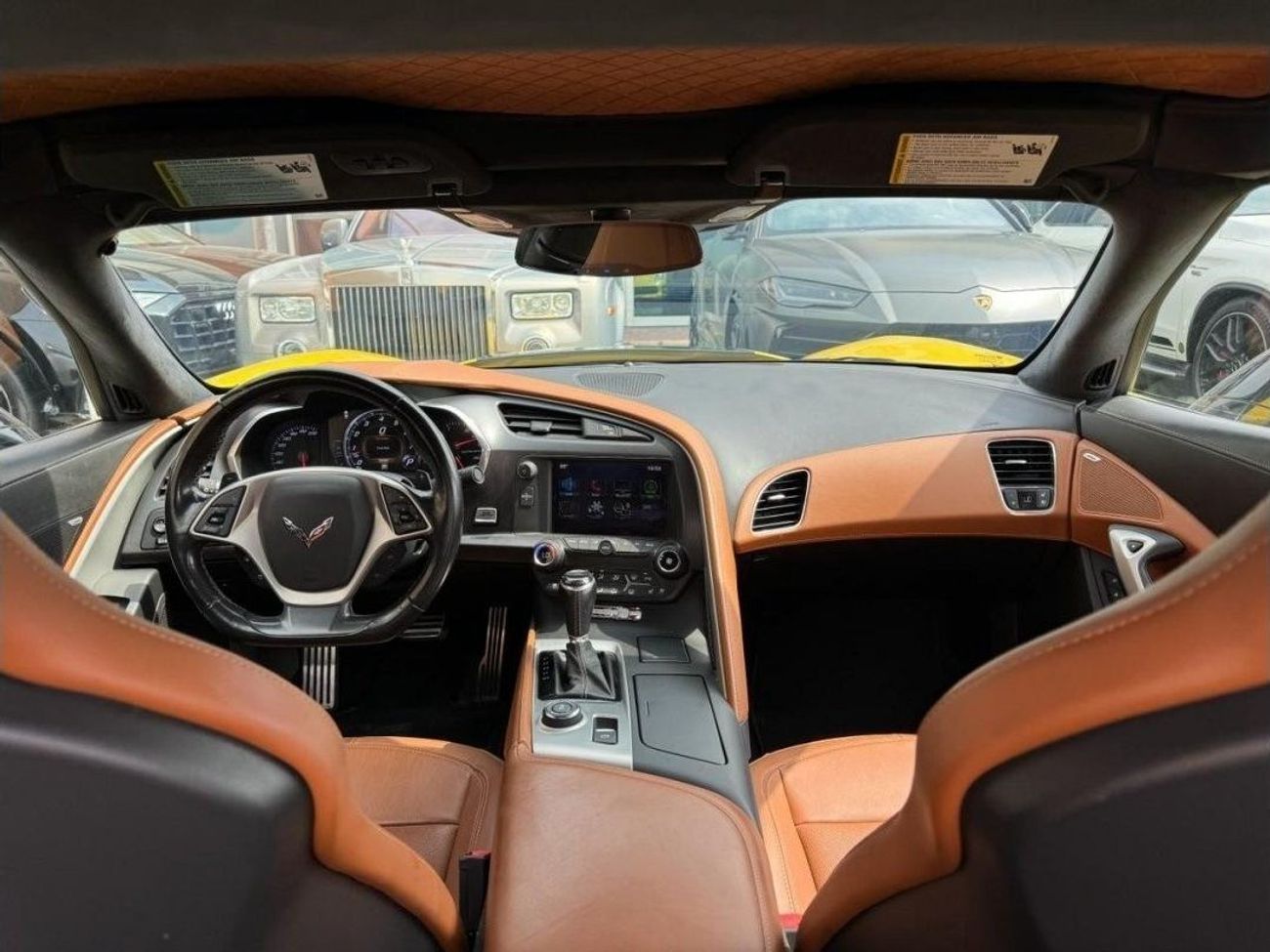 شيفروليه كورفت شيفروليه كورفت C7 جراند سبورت 2018 فل كاربون فايبر  وارد بحاله ممتازه