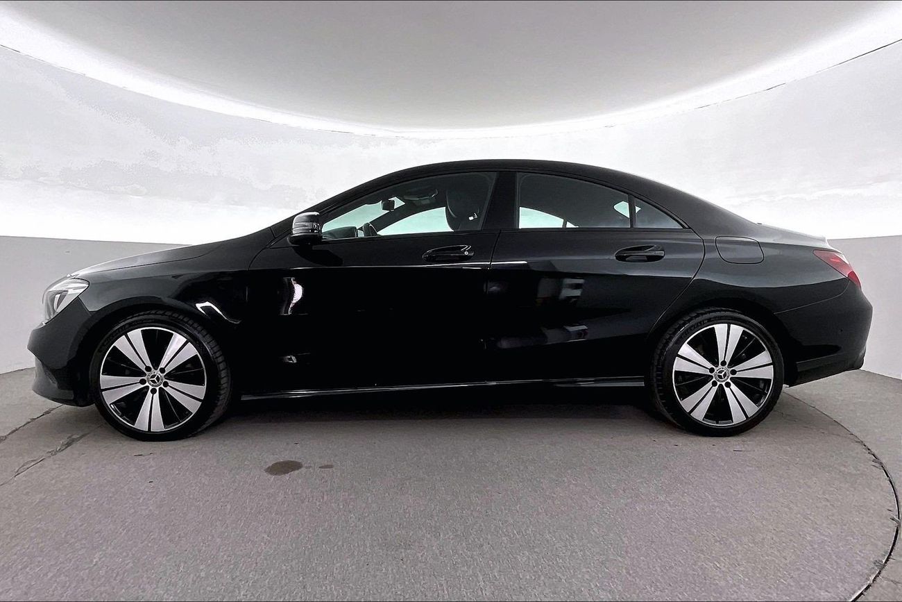 مرسيدس بنز CLA 200 Standard | National Day Celebration | شامل الضمان | 0 ﺪﻔﻋﺓ ﺃﻮﻟﻯ