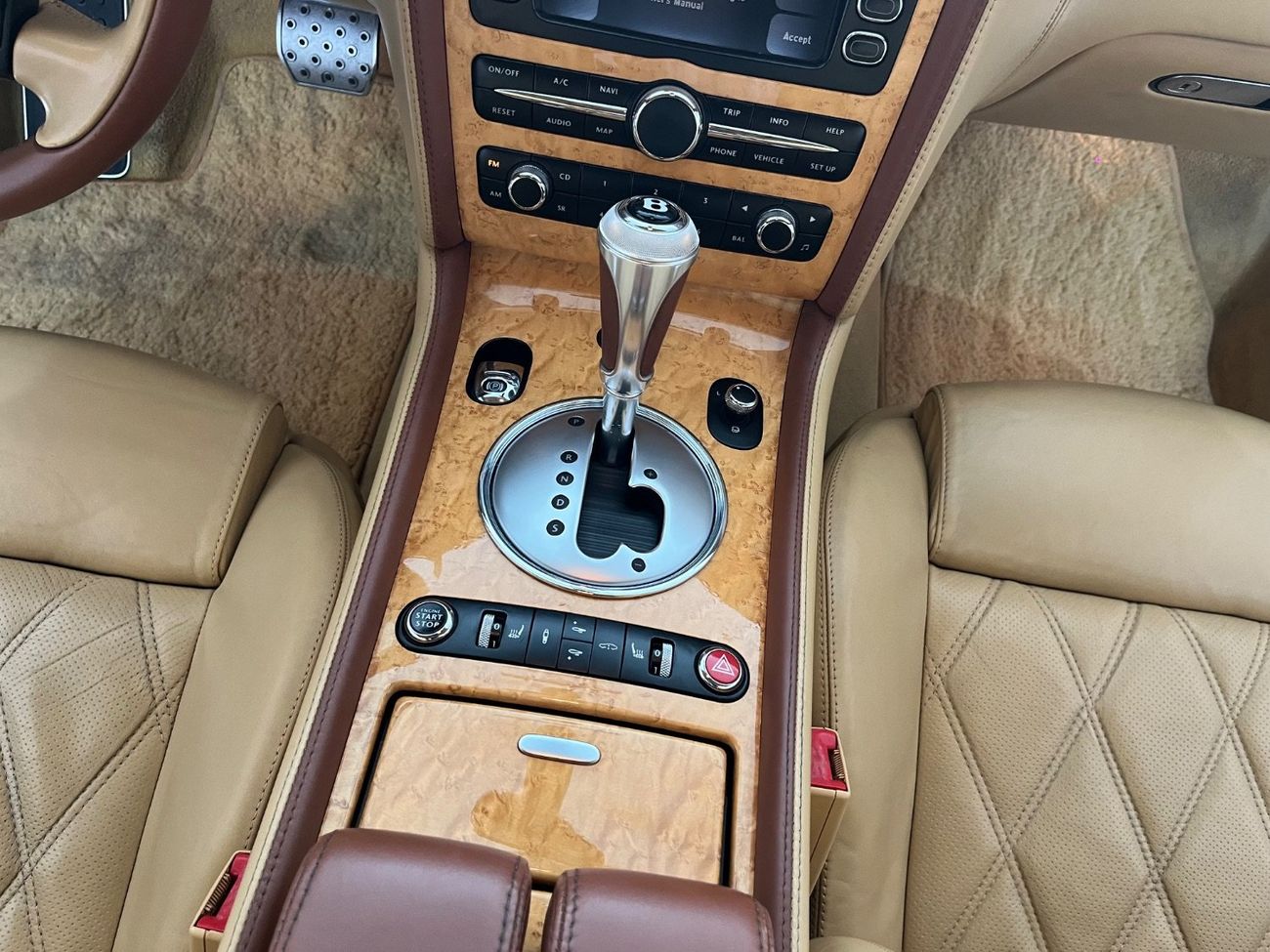 بنتلي كونتيننتال جي تي