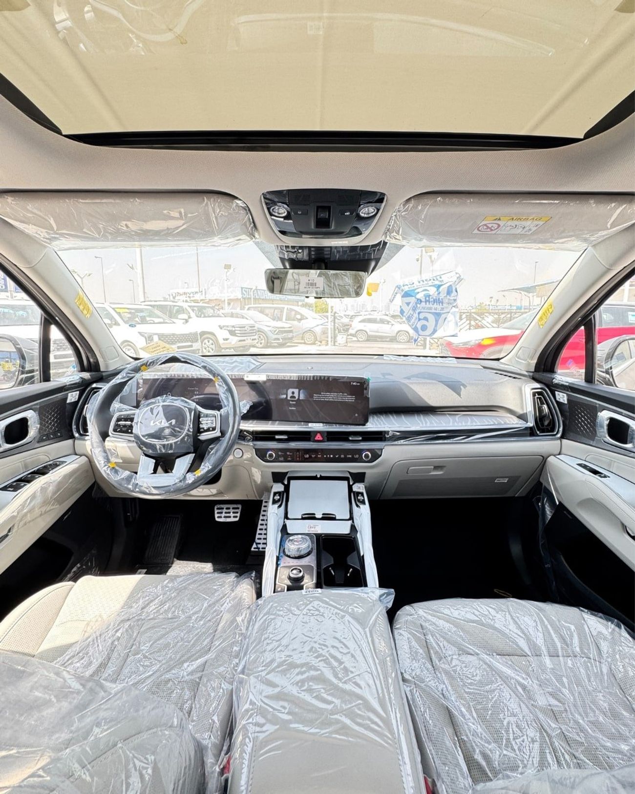 كيا سورينتو KIA SORENTO 1.6L (HYBRID) - BROWN 2025 MODEL -MID OPTION