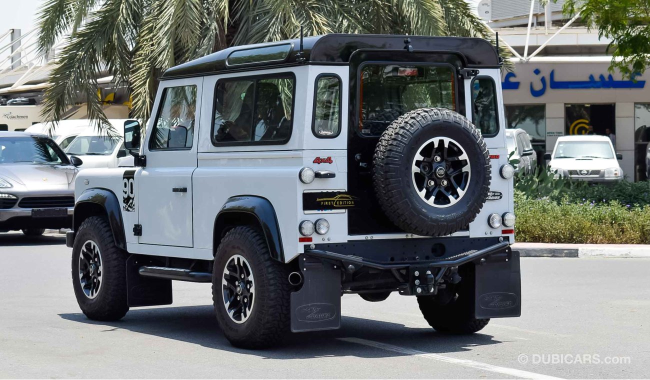 Land Rover Defender KAHN Design