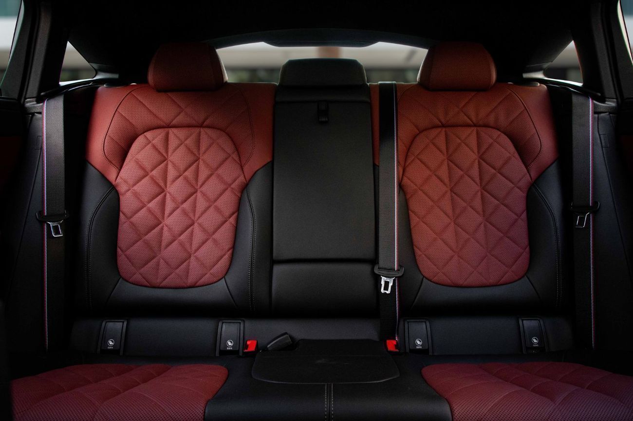 BMW X6 xdrive 40i m sport | 6,227 P.M  | 0% Downpayment | BMW X6 M-Kit!