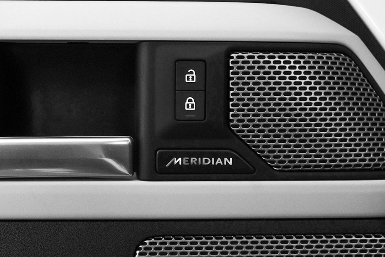 Land Rover Defender 110 HSE P400 3.0L