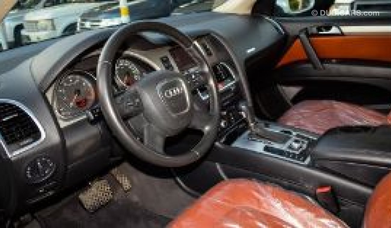 Audi Q7 Gulf - panorama - screen - wheels - sensors - without accidents