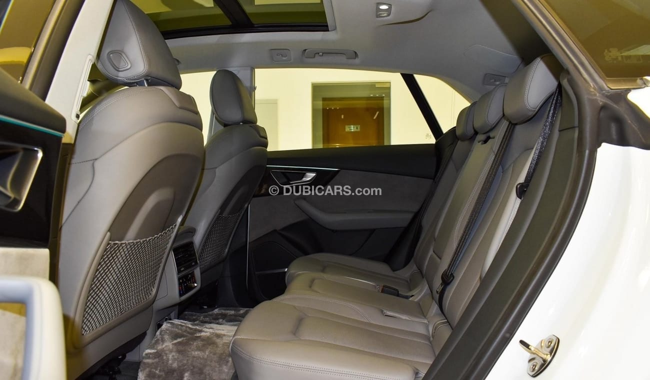 Audi Q8 55 TFSI Quattro  S Line