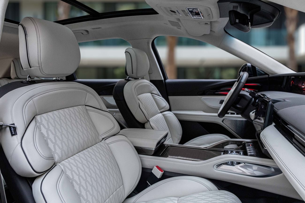 Lincoln Nautilus Nautilus Presidential | 4,505 P.M | 0% Downpayment | Agency Warranty! | Ramadan Offer!