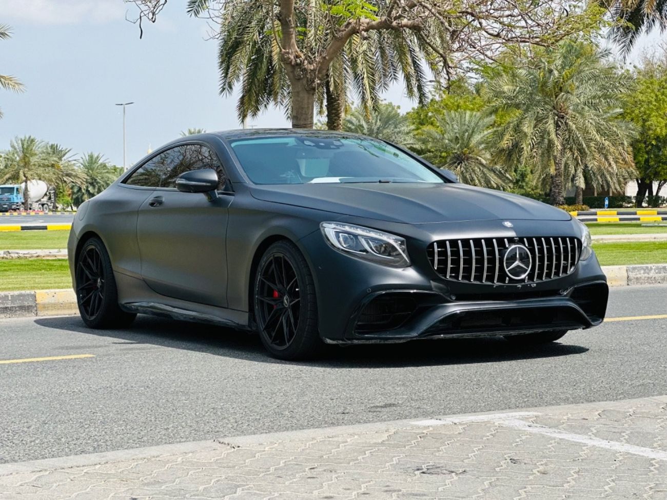 Mercedes-Benz S 550 MERCEDES S550 COUPE MODEL 2015 FULL OPTION 6 BUTTONS