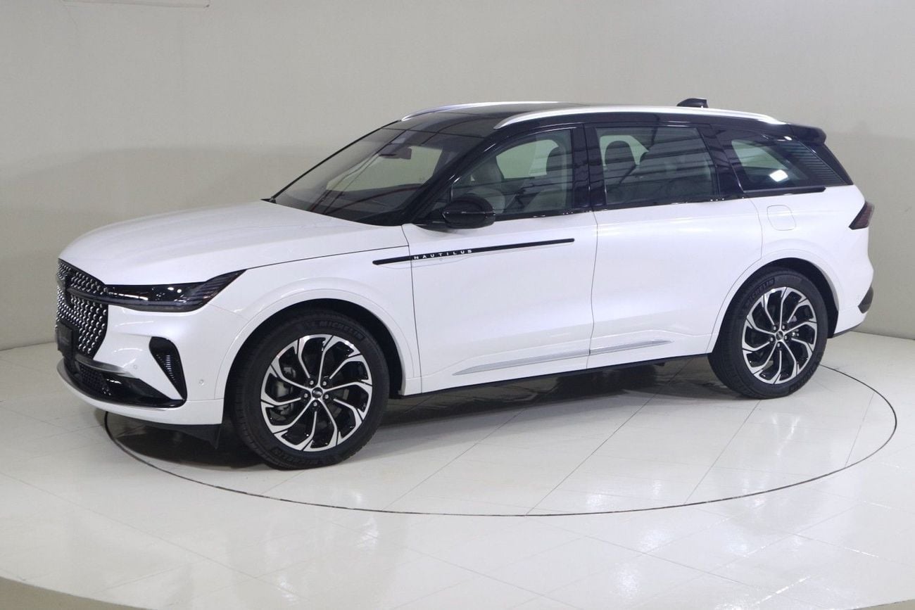 Lincoln Nautilus Reserve II 2.0L NAU424 / AL TAYER MOTORS / AL QOUZ SHOWROOM