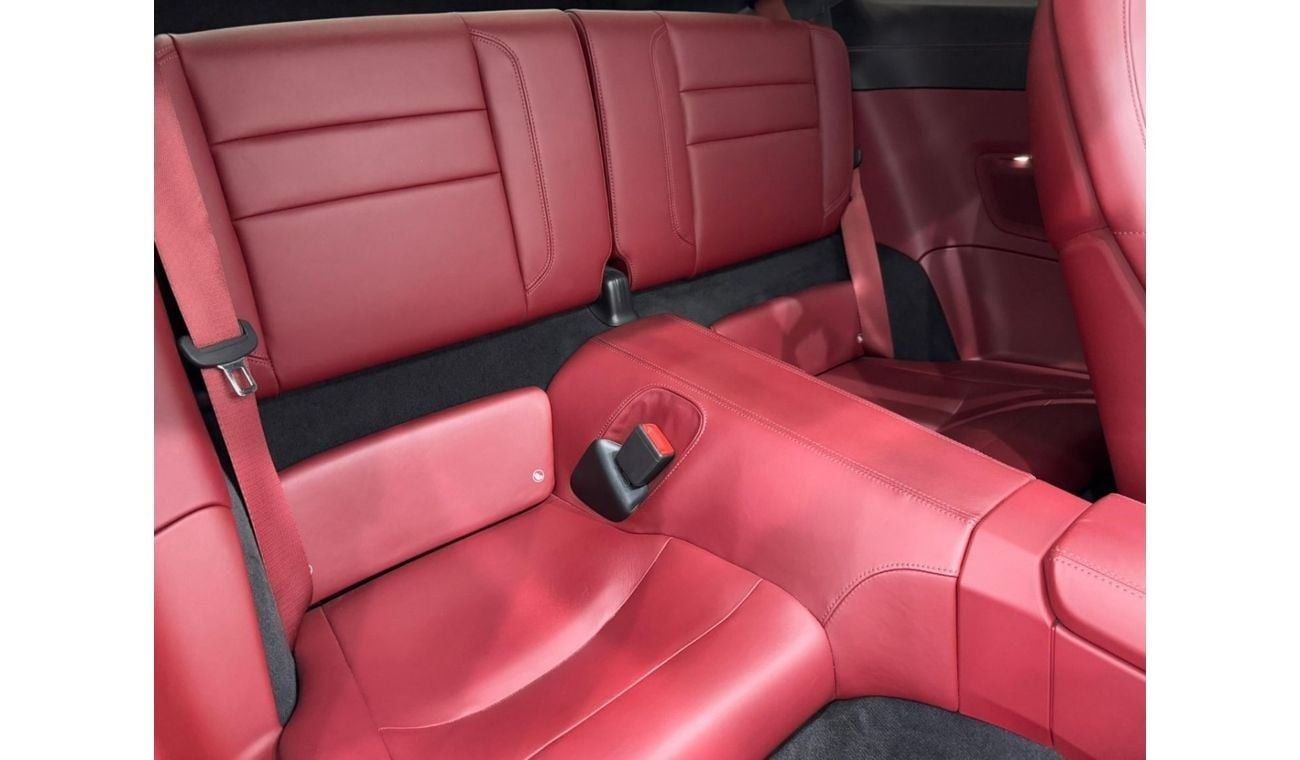 Porsche 911 Carrera 4S 3.0L (380 HP) Coupe