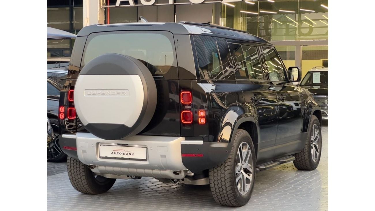 Land Rover Defender LAND ROVER DEFENDER V6 MODEL 2024 ZERO KM GCC SPECS UNDER WARRANTY + SERVICE