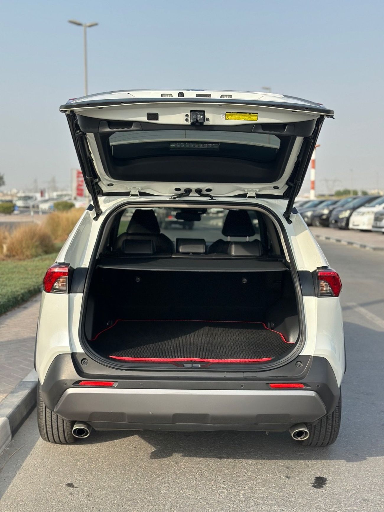 Toyota RAV4 Premium 360 camera, leather, push start