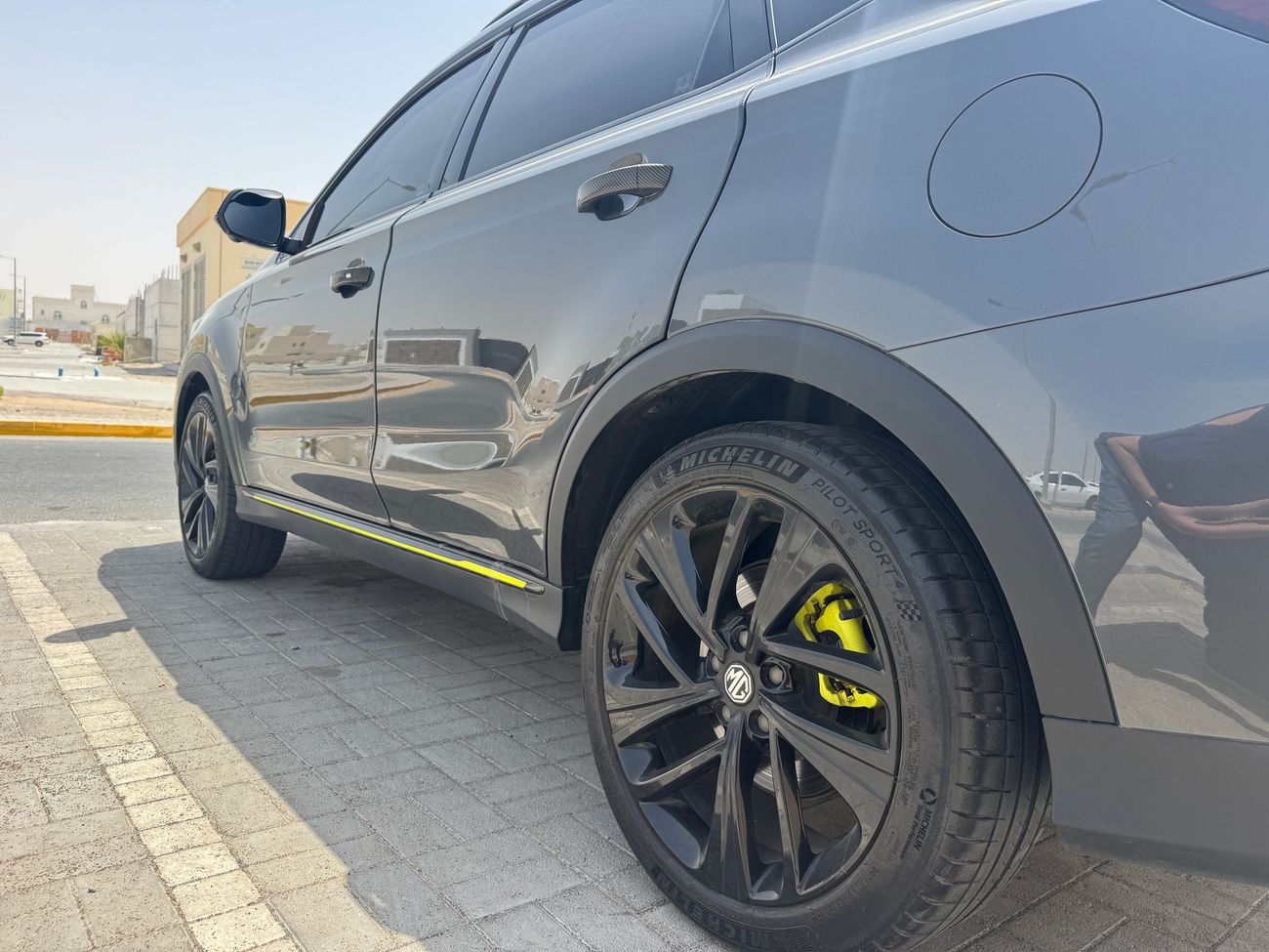 أم جي RX5 Lux 1.5L T