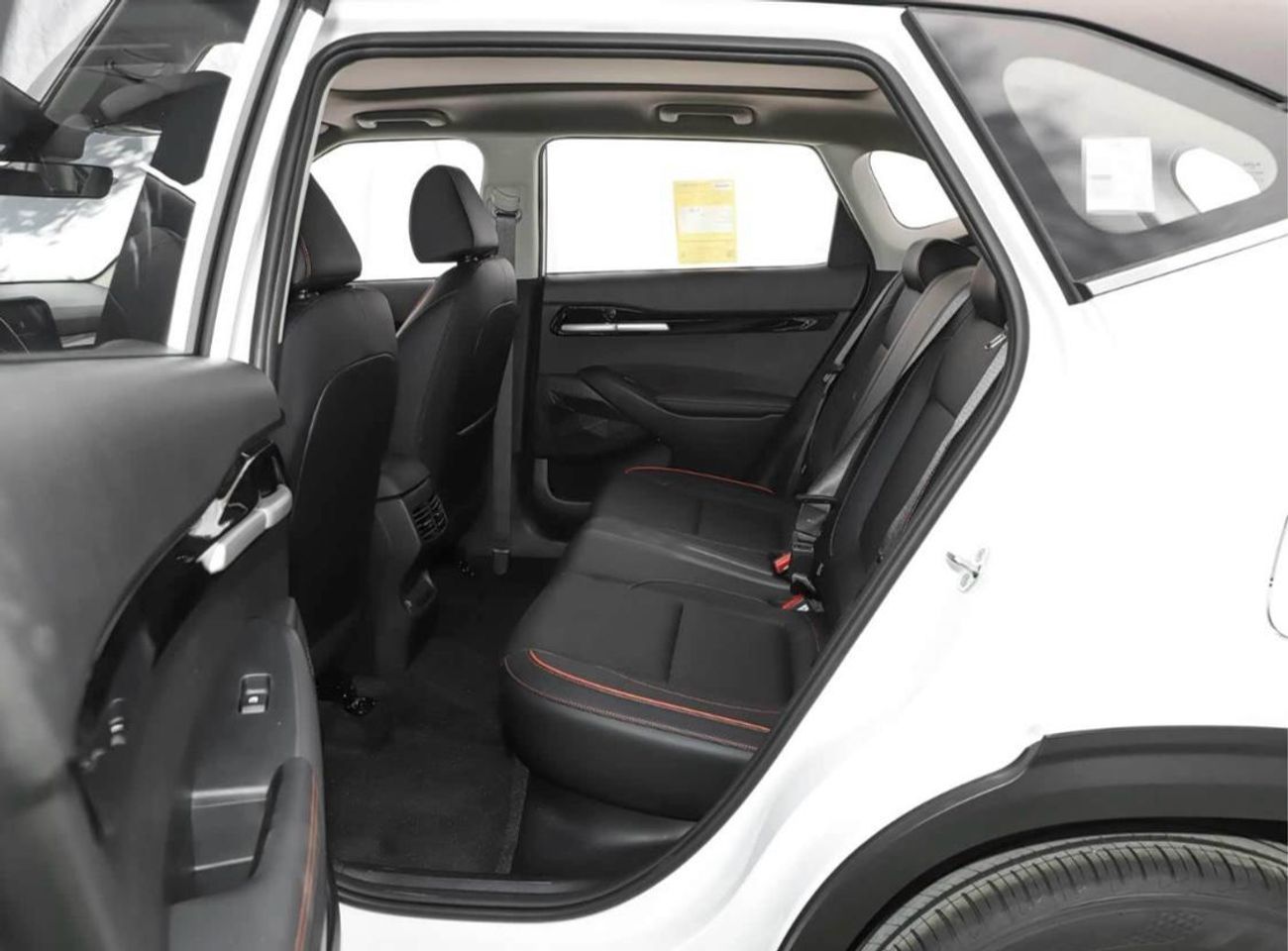 كيا سيلتوس 1.5 LUXURY-BLACK ROOF