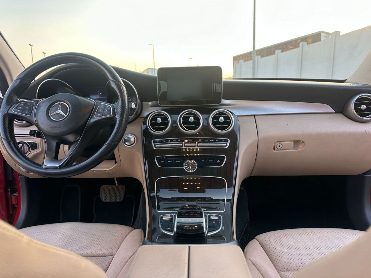 Mercedes-Benz C 300 Luxury 2.0L