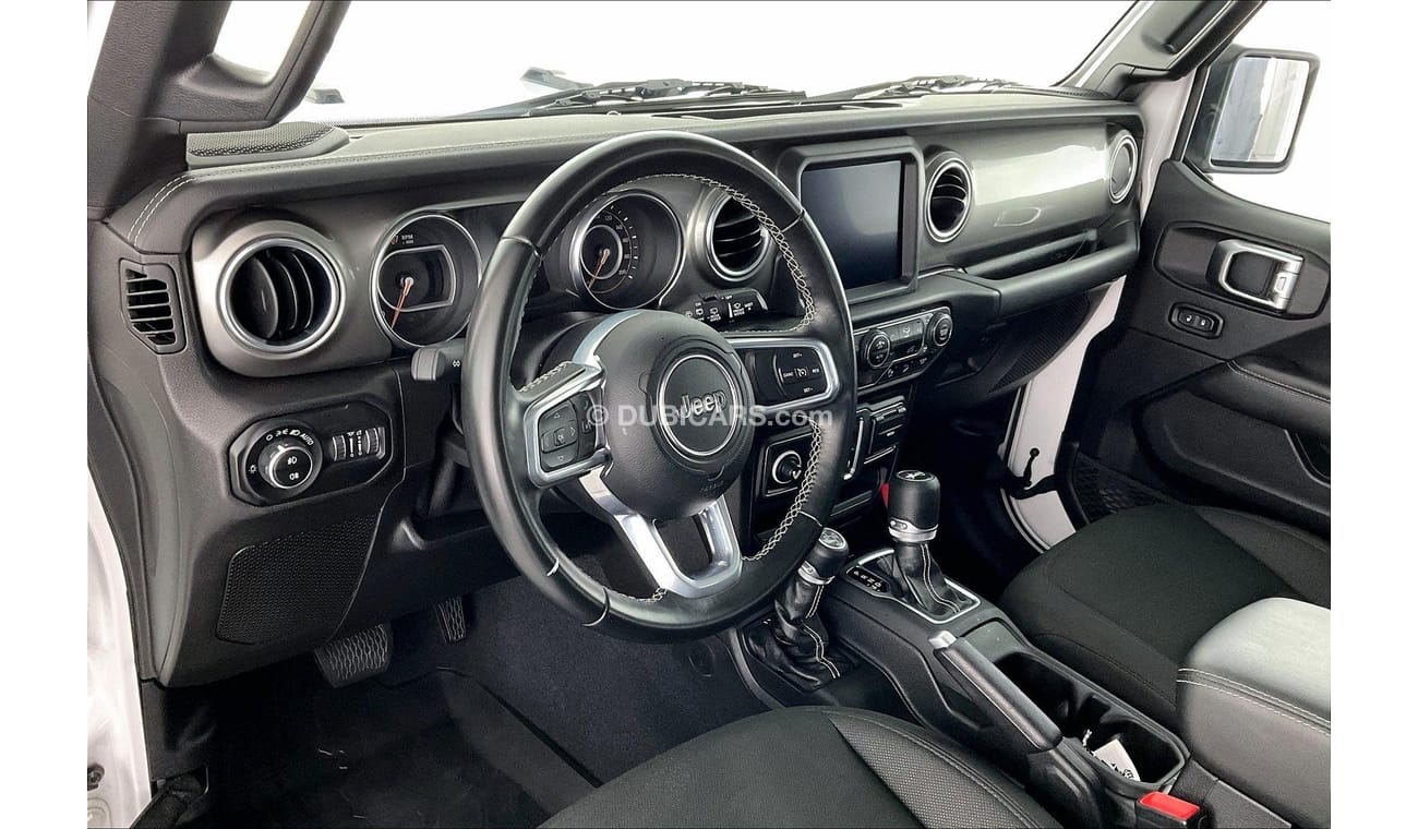 Jeep Wrangler Sahara