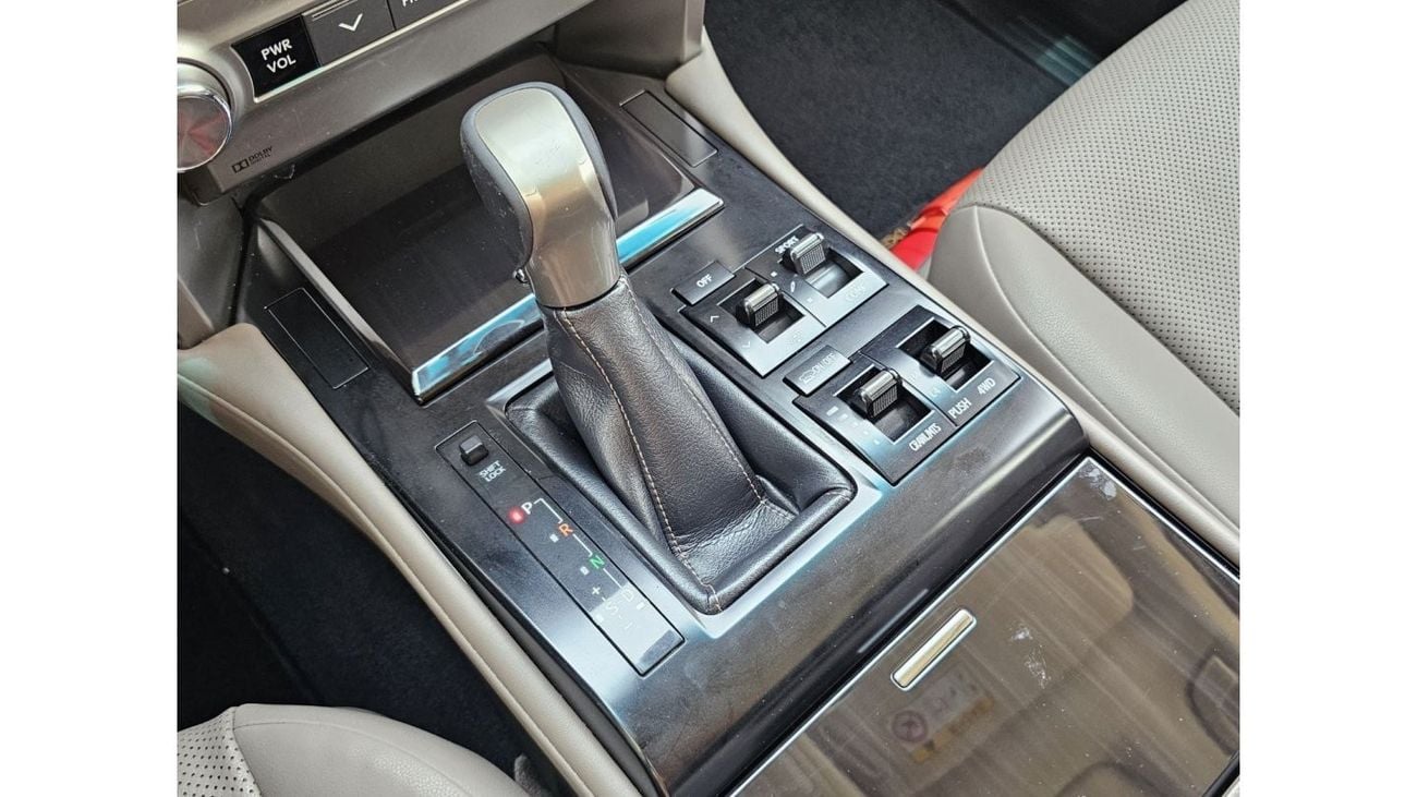 لكزس GX 460 بريمير