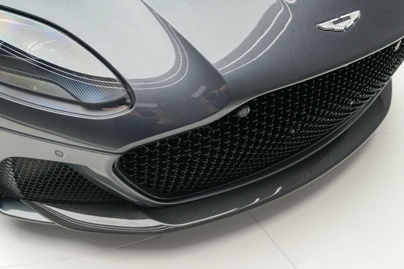 أستون مارتن DBS SUPERLEGGERA
