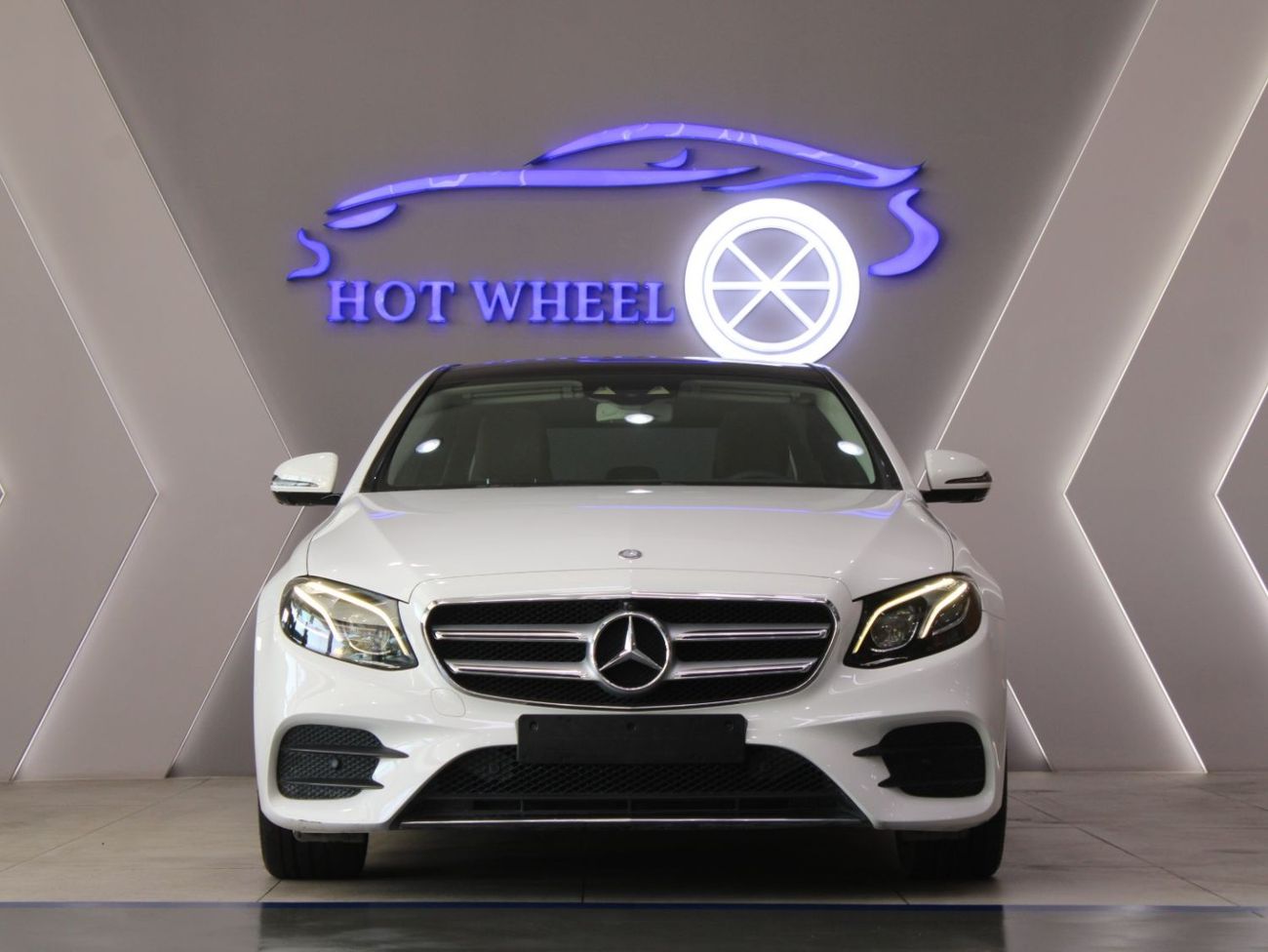 مرسيدس بنز E200 | Fully Loaded