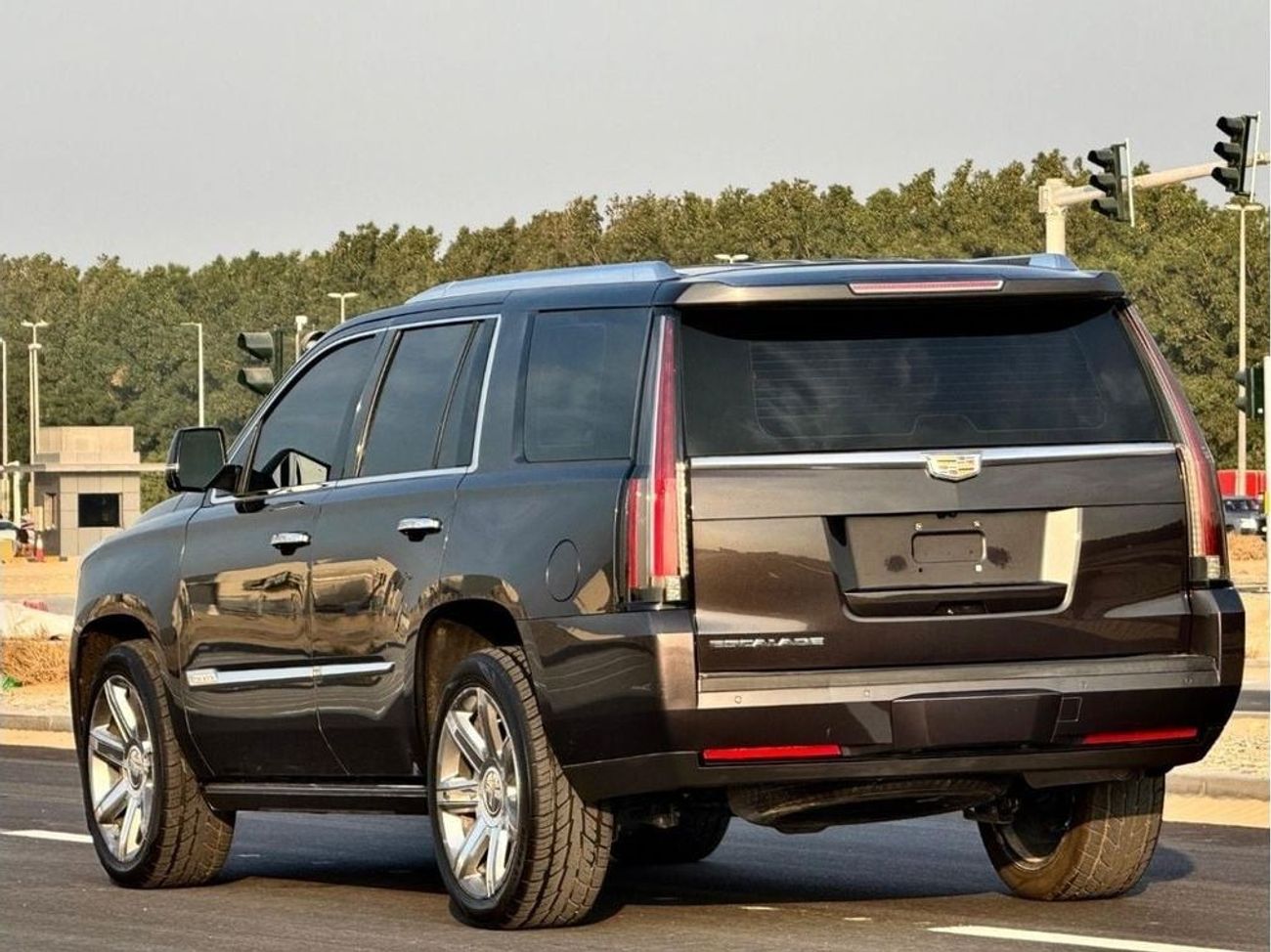 كاديلاك إسكالاد Platinum 6.2L