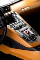 Lamborghini Aventador 6.5L V12 V12 GCC Full service history