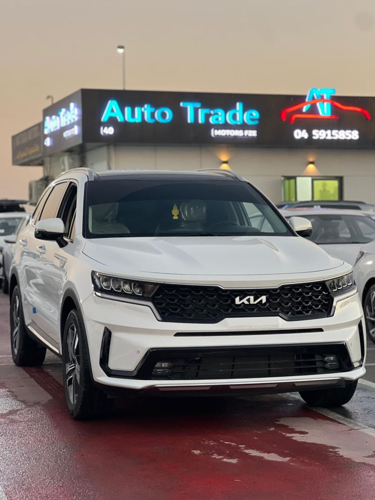 كيا سورينتو Std 2.5L AWD