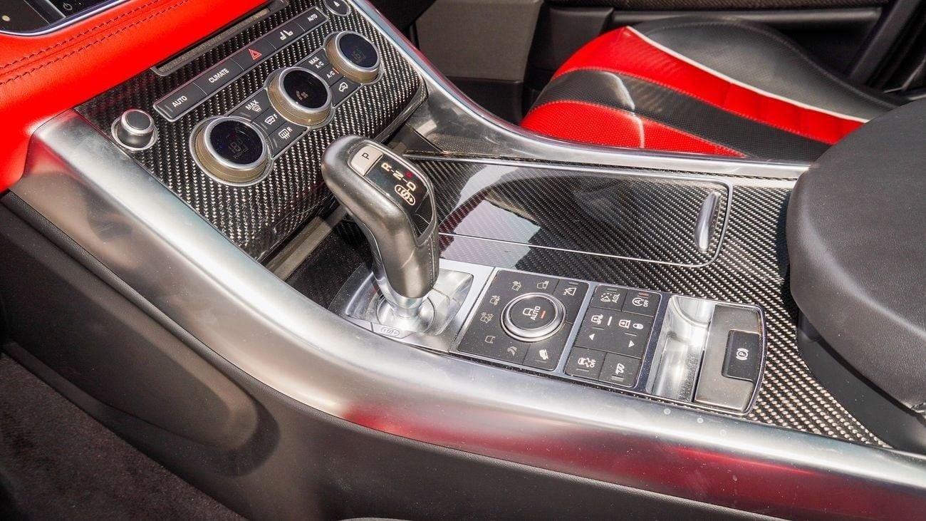 Land Rover Range Rover Sport SVR