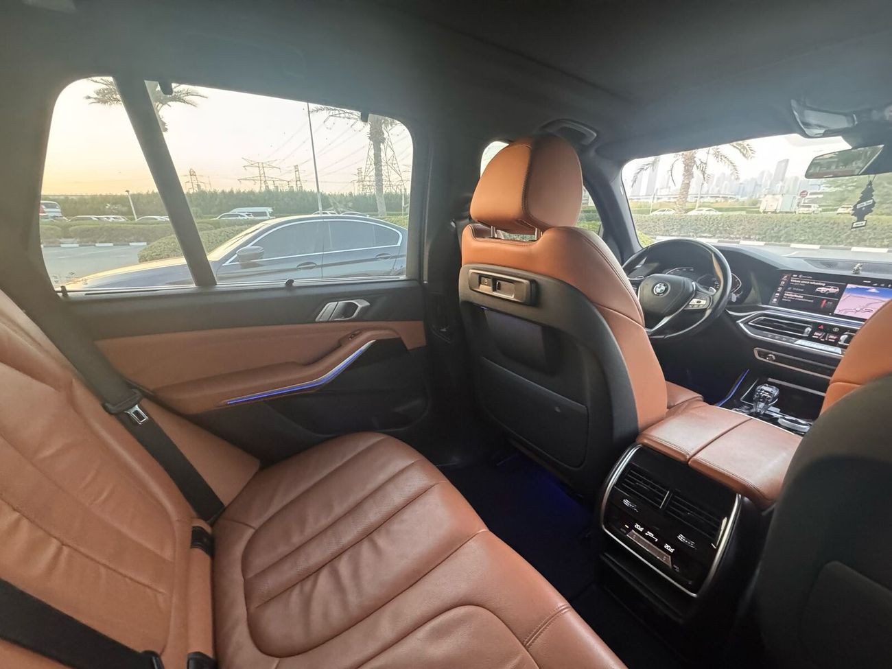 بي أم دبليو X5 40i xLine 3.0L (5 Seater)