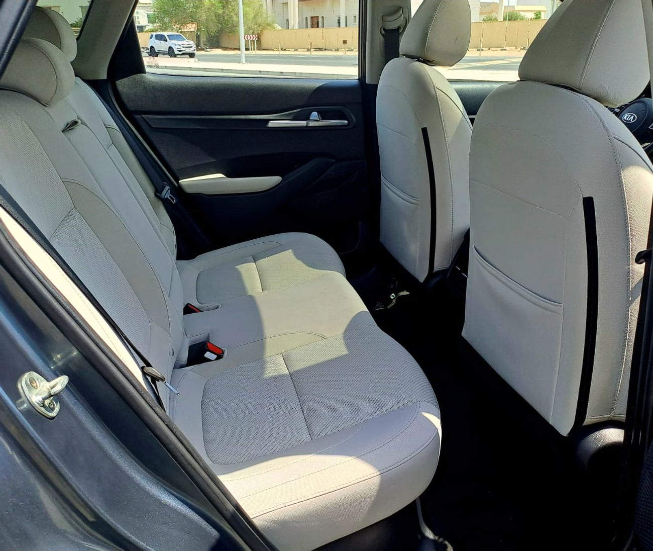 كيا سيلتوس EX 740-Monthly l GCC l Sunroof, Full Option I Accident Free