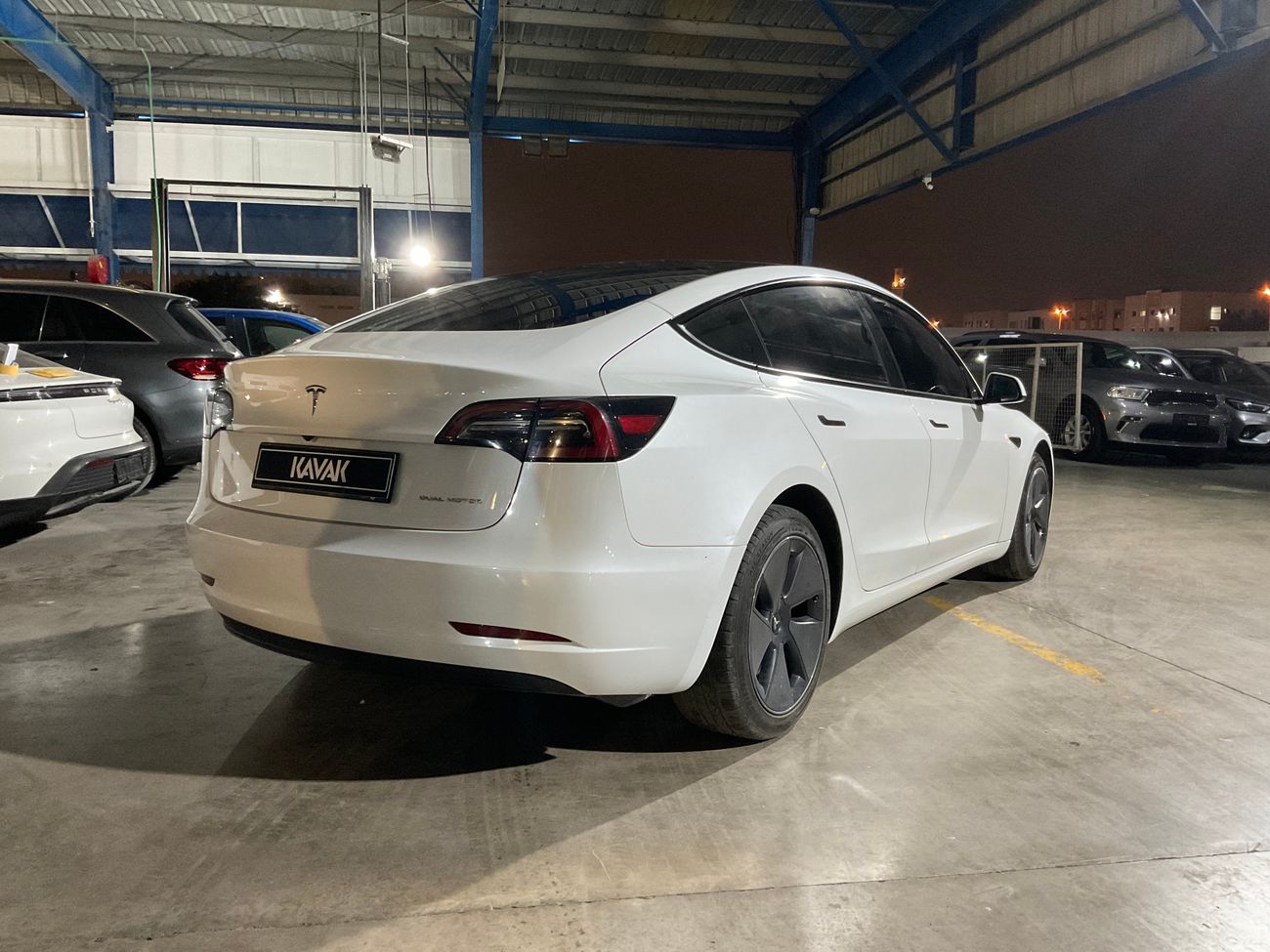 تسلا موديل 3 Long Range (Dual Motor) | شامل الضمان | 0 ﺪﻔﻋﺓ ﺃﻮﻟﻯ