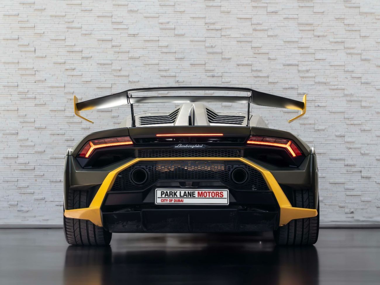 Lamborghini Huracan STO