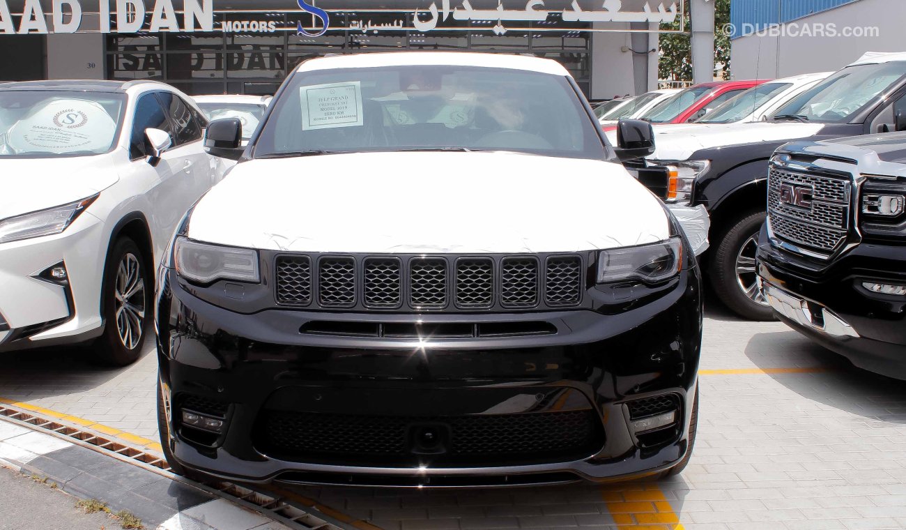 Jeep Grand Cherokee SRT