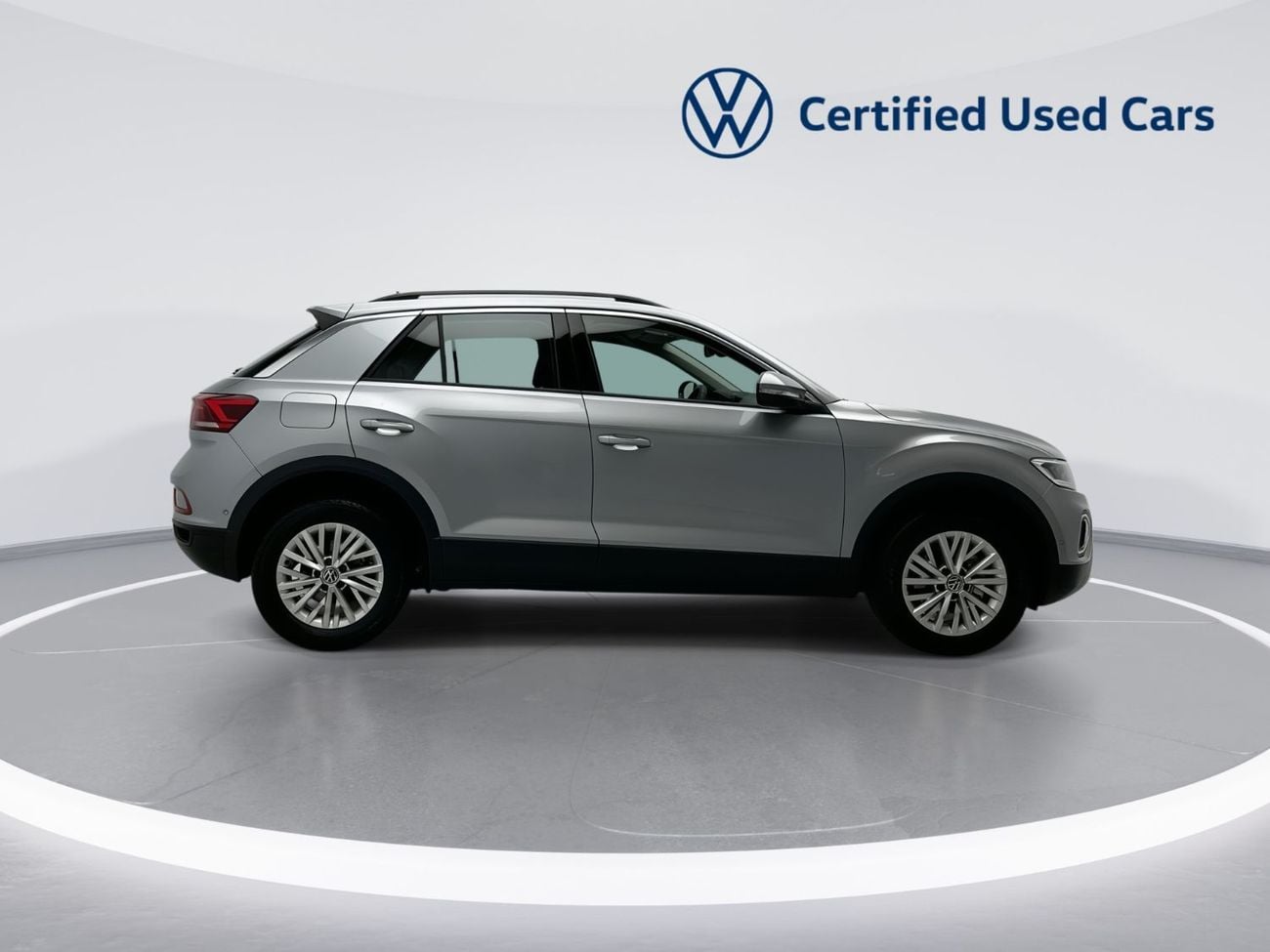 Volkswagen T-ROC T-Roc Life with Camera 1.4L| The Ultimate Connected Urban SUV | Smart Park Assist