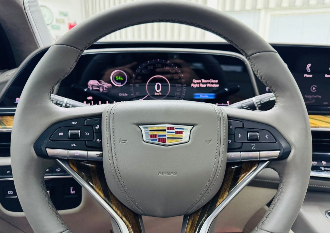 Cadillac Escalade Premium Luxury 6.2L 4WD