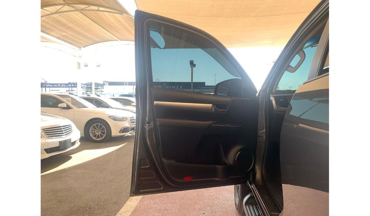 تويوتا هيلوكس