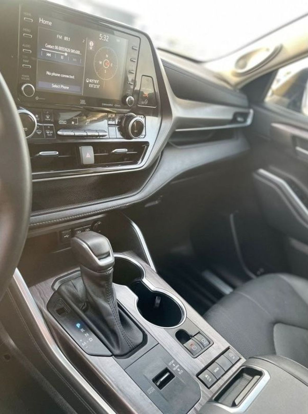 تويوتا هايلاندر 2021 Toyota Highlander Limited Edition 3.5L With multiple Driving Mode - Front & Back With Radar / E