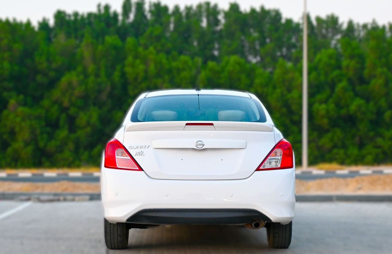 Nissan Sunny Nissan Sunny GCC 2022 in excellent condition, inside and out