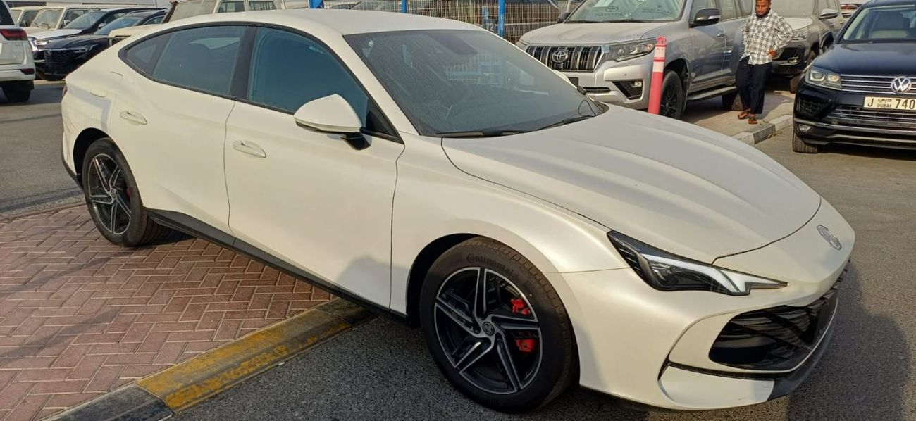 أم جي 7 STD MG 7 1.5L COLOR WHITE MODEL 2025