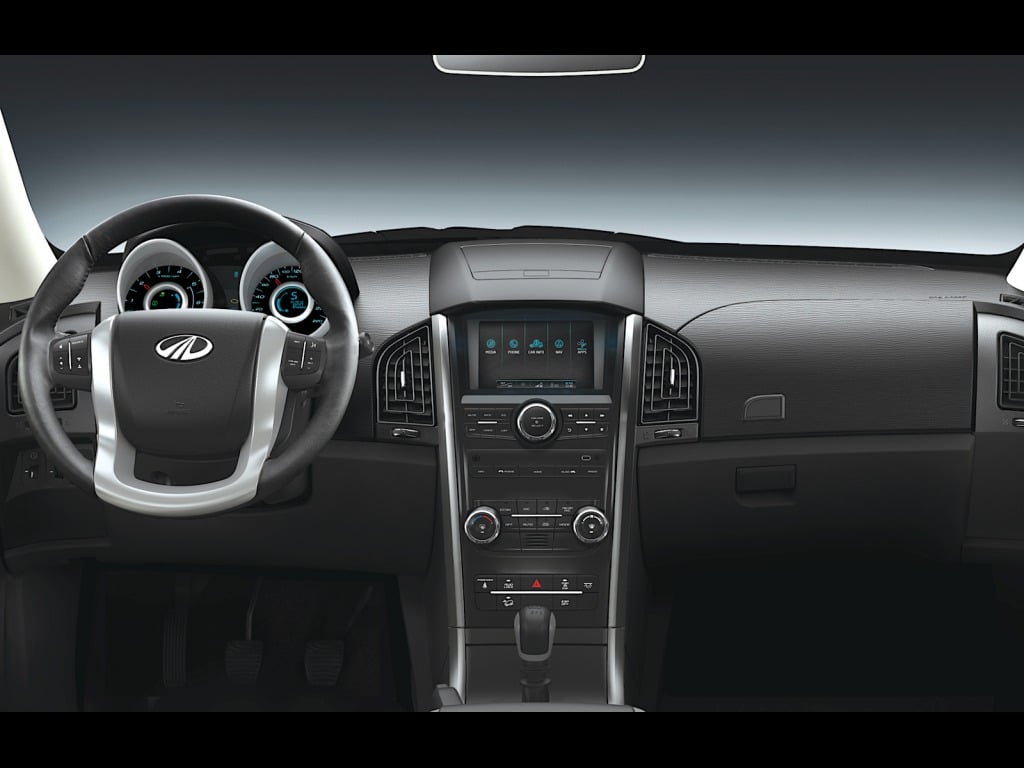 Mahindra XUV500 interior - Cockpit