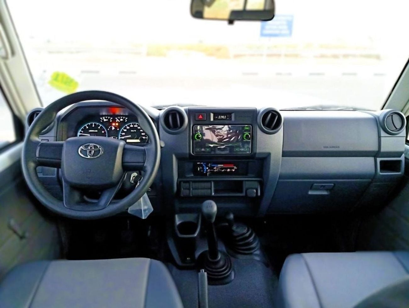 Toyota Land Cruiser Pick Up pickup Double cabin Diesel  4.2L 6V M/T 4*4 basic 2026 With No Restrictions