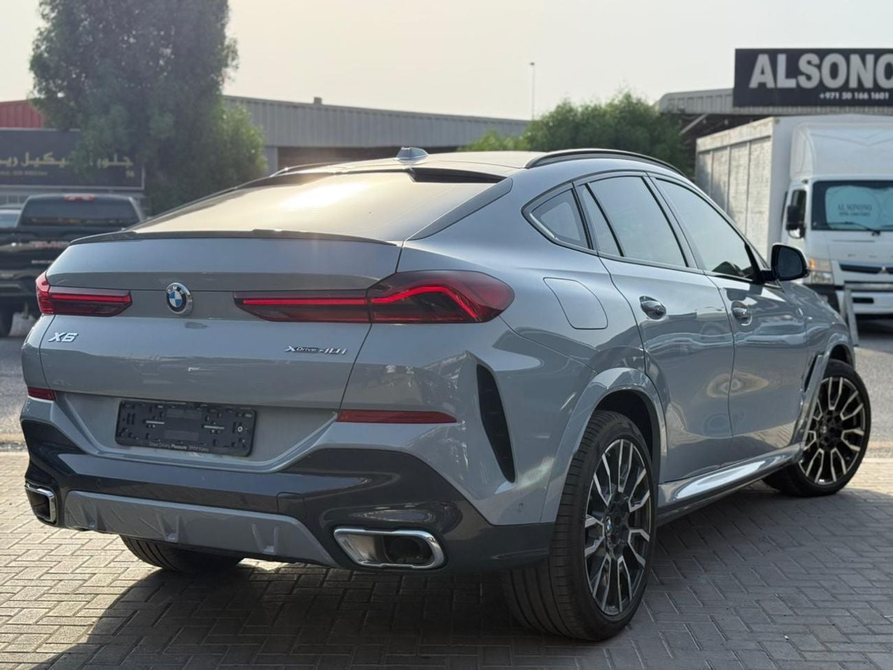 BMW X6 xDrive40i Luxury M Sport Package 3.0L