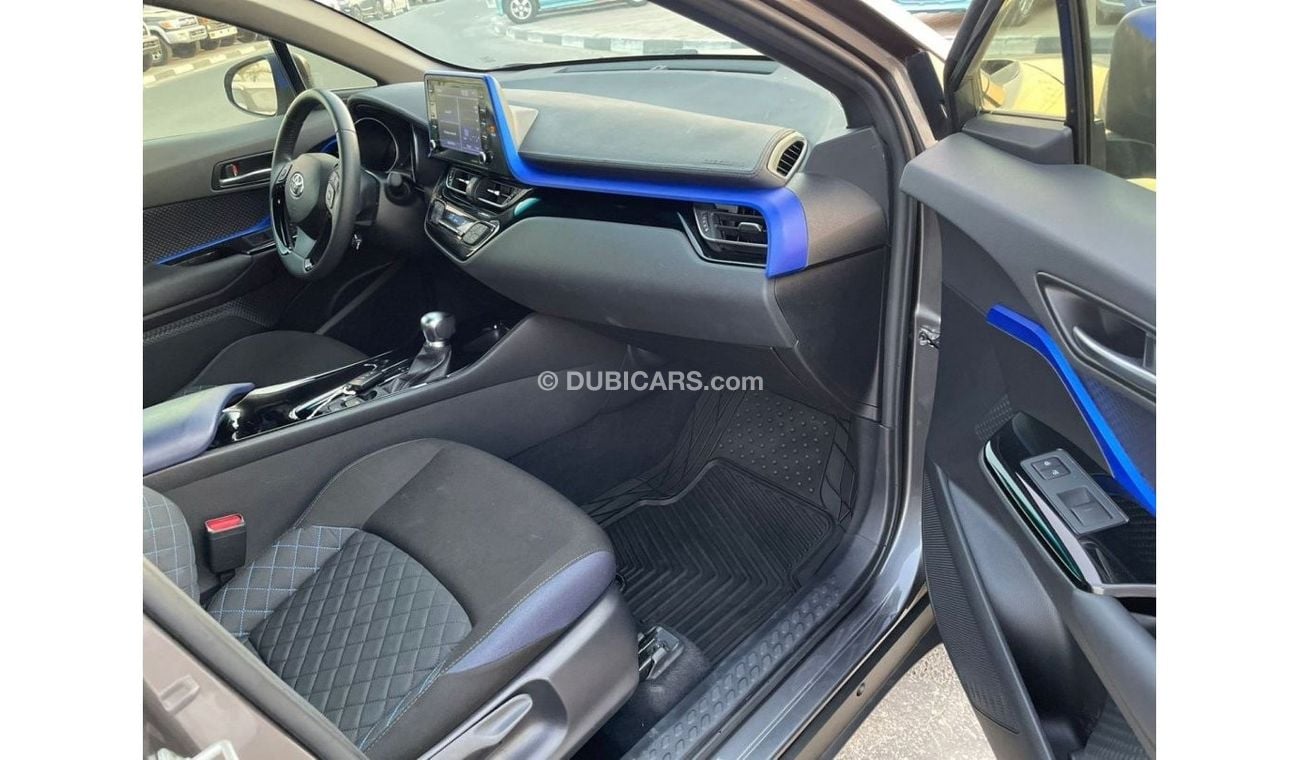 Toyota CHR 2021 Toyota C-HR Limited NightShade Edition With blue Guide Lines Inside