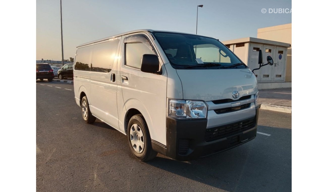 تويوتا هاياس TOYOTA HIACE  RIGHT HAND DRIVE (PM1185)